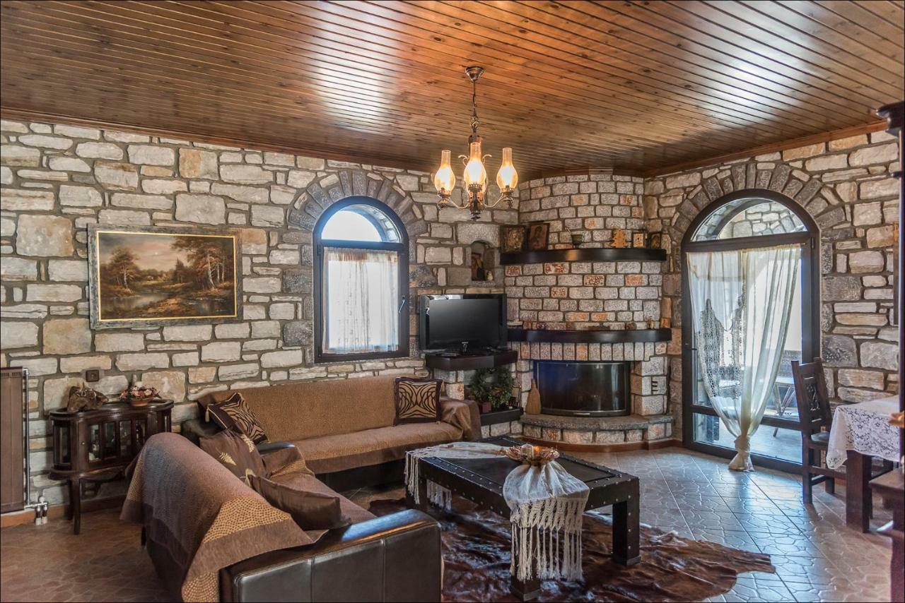 Stone Mansion Anavryti, Αμα 20569 Villa Mystras Exterior photo